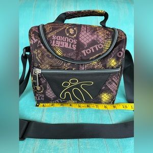 Totto lunch bag cooler street sound